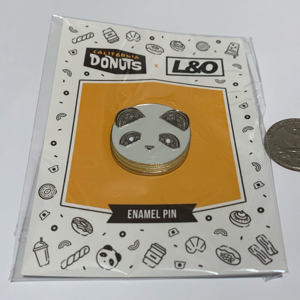 California Donuts 🍩 🐼 Panda Pin Los Angeles